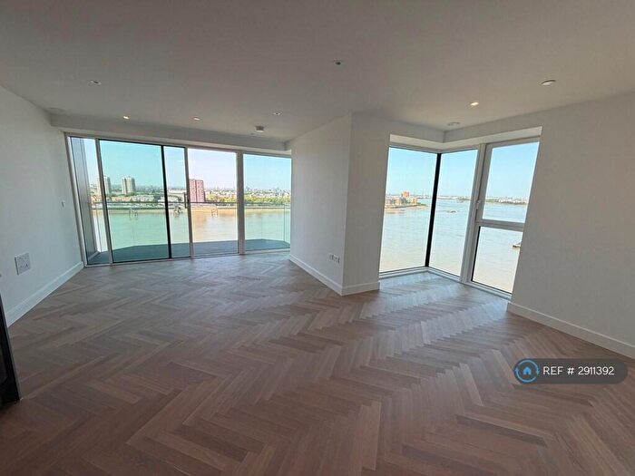 2 Bedroom Flat To Rent In Brigadier Walk, London, SE18
