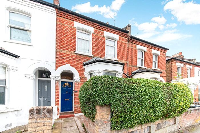 4 Bedroom Terraced House For Sale In Wellfield Road, Streatham, SW16