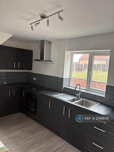 2 Bedroom Semi-Detached House To Rent In Kilton Glade, Worksop, S81