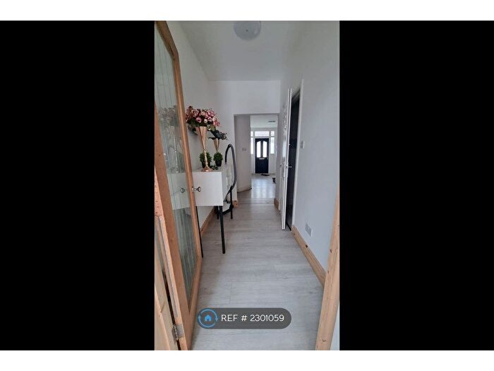 5 Bedroom Terraced House To Rent In Nelson Road, London, E4