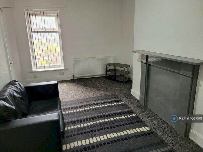 1 Bedroom Flat To Rent In Preston New Road, Blackburn, BB2