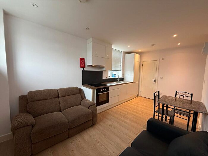 1 Bedroom Apartment To Rent In Buckingham Street, Aylesbury, HP20