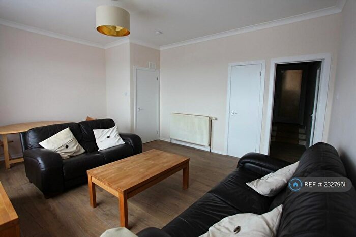 2 Bedroom Flat To Rent In Bucksburn, Aberdeen, AB21