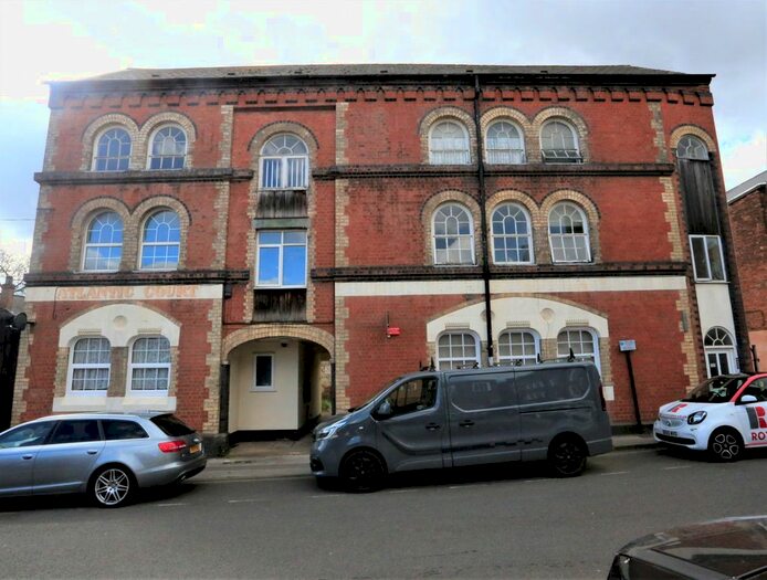1 Bedroom Flat To Rent In Atlantic Court, Cheapside, Willenhall, WV13