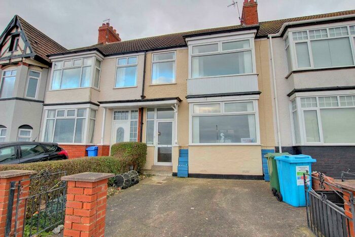 3 Bedroom House To Rent In Marine Drive, Hornsea, HU18