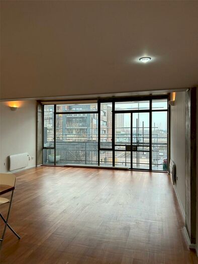 2 Bedroom Penthouse To Rent In Union Wharf, N1