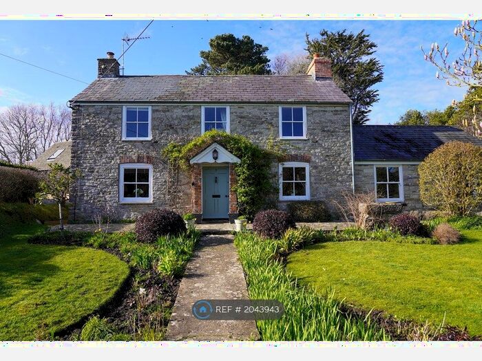 4 Bedroom Detached House To Rent In Church Knowle, Wareham, BH20