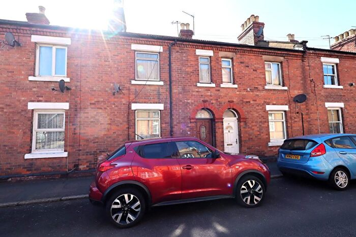 3 Bedroom Terraced House To Rent In Leavesden Road, Watford, WD24