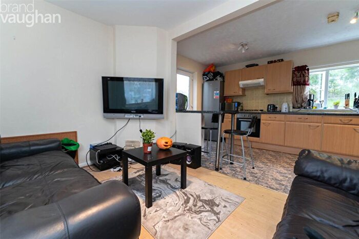 5 Bedroom Semi Detached House To Rent In Southall Avenue, Brighton, East Sussex, BN2
