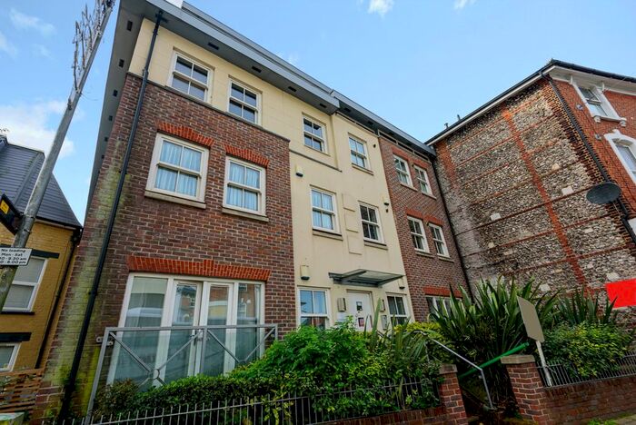 1 Bedroom Flat To Rent In Sussex Street, Winchester, SO23
