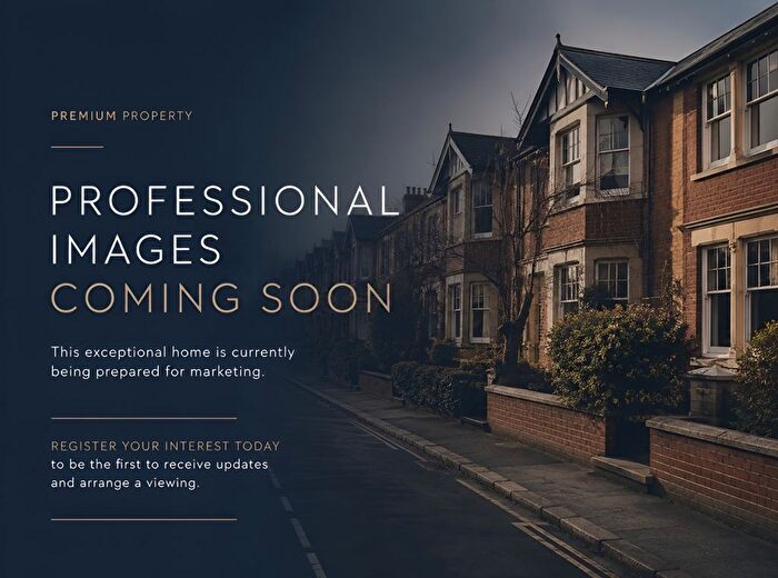 6 Bedroom Terraced House To Rent In Warneford Road, Oxford, Oxfordshire, OX4
