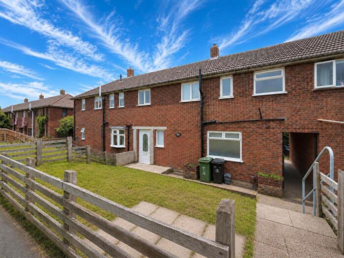 3 Bedroom Terraced House To Rent In Hillsley Road, Paulsgrove, PO6