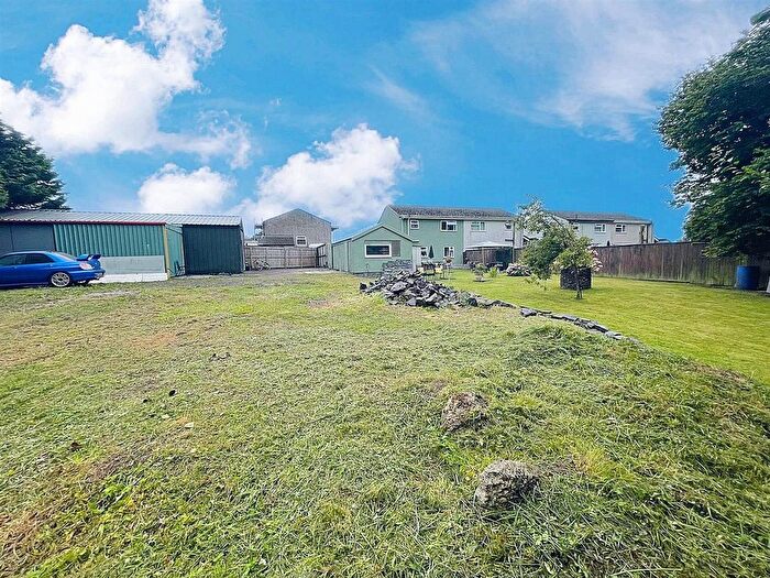 3 Bedroom Semi-Detached House For Sale In Is-Y-Llan, Llanddarog, Carmarthen, SA32