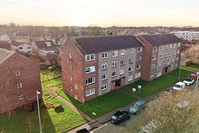 3 Bedroom Flat For Sale In Millburn Road, Renfrew, PA4