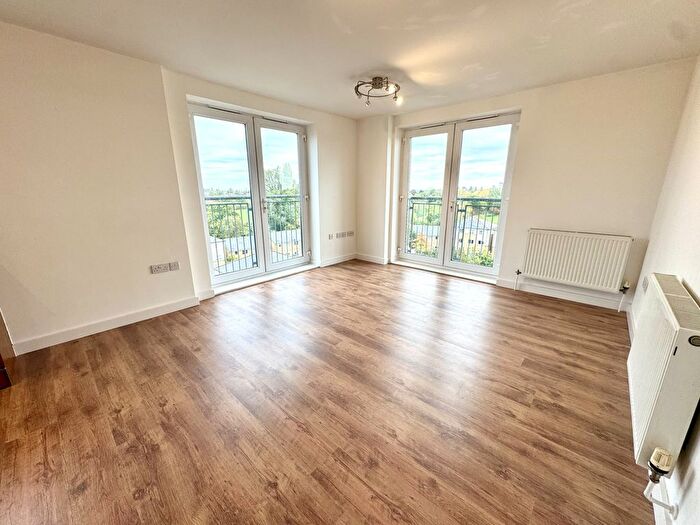 2 Bedroom Flat To Rent In Caldon House, Waxlow Way, Northolt, UB5