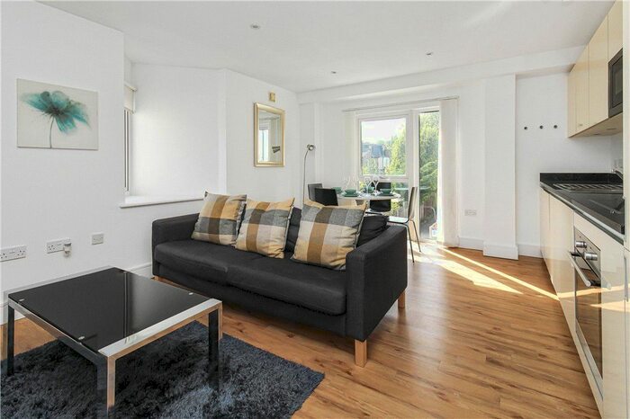 1 Bedroom Flat To Rent In Arthur Road, London, SW19