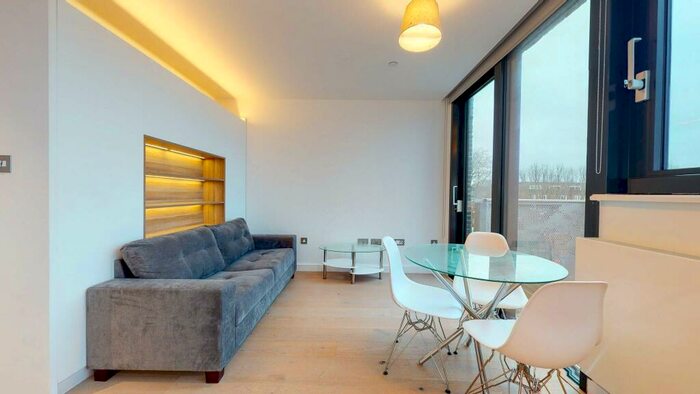 Studio To Rent In Highgate Hill, N19