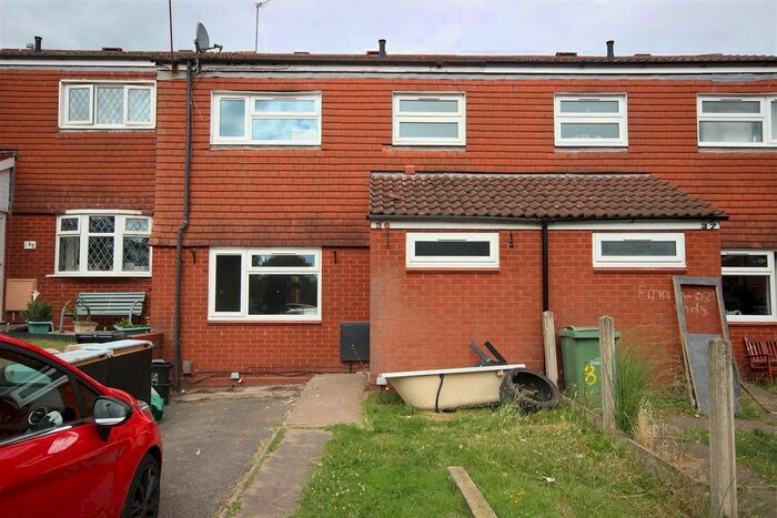 3 Bedroom Detached House To Rent In Armstrong Close, Stourbridge, DY8