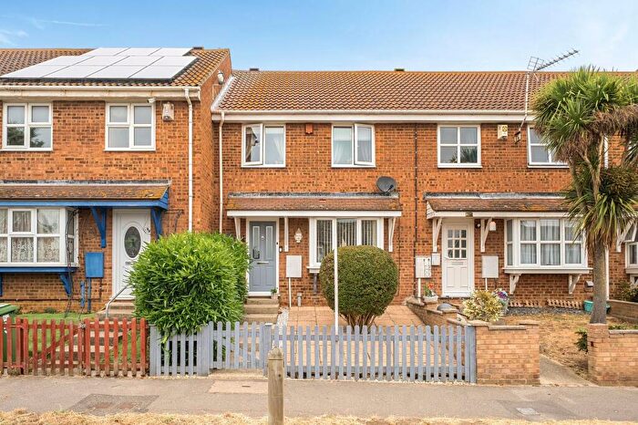 3 Bedroom Terraced House For Sale In Imperial Drive, Warden, ME12