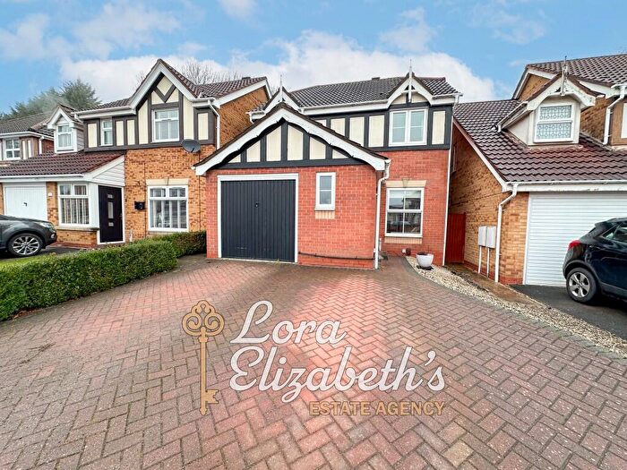 3 Bedroom Detached House For Sale In Felton Avenue, Mansfield Woodhouse, Nottinghamshire, NG19