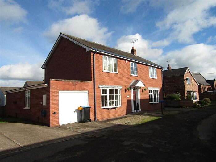 4 Bedroom Detached House For Sale In Vineries, Boroughbridge, York, YO51