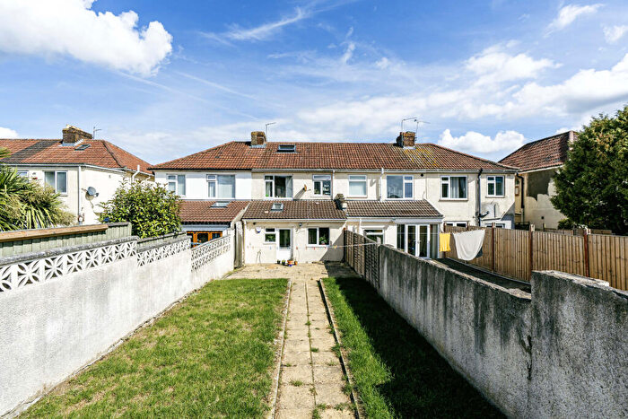 2 Bedroom Flat For Sale In Wallscourt Road, Filton, Bristol, Gloucestershire, BS34
