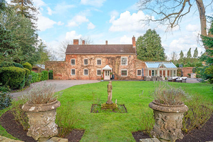 6 Bedroom Detached House For Sale In Grafton Lane Upton Warren Bromsgrove, Worcestershire, B61