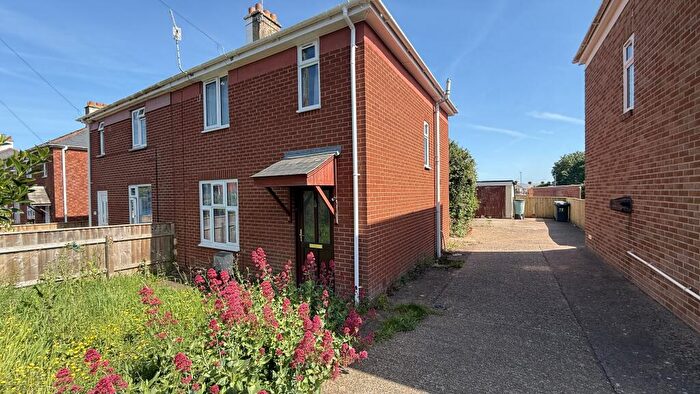 3 Bedroom Semi Detached House For Sale In Newman Road, Exeter, Devon, EX4