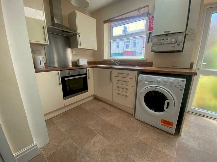 3 Bedroom Private Hall To Rent In Sibsey Street, LA1