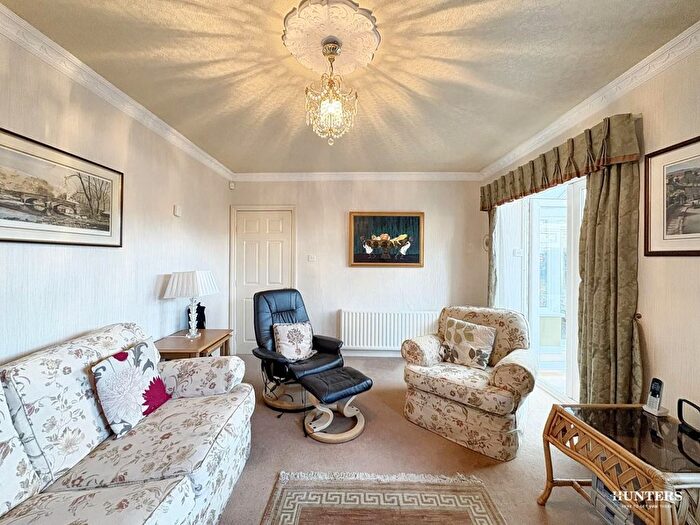 2 Bedroom Detached Bungalow For Sale In Willow Court, Batley, WF17