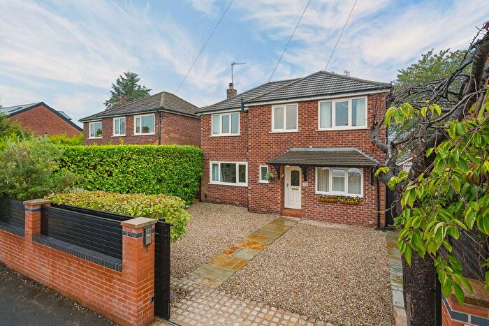 3 Bedroom Detached House For Sale In Buckingham Road, Wilmslow, SK9
