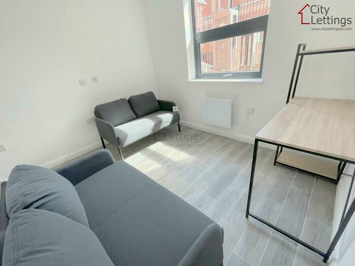 4 Bedroom Apartment To Rent In Uniq: Arboretum, NG7