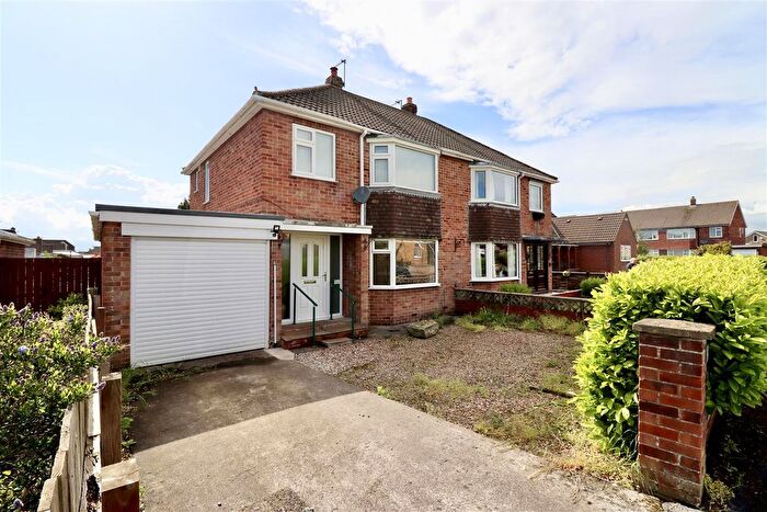 3 Bedroom Semi-Detached House For Sale In Sherbuttgate Road, Pocklington, YO42