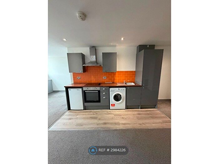 1 Bedroom Flat To Rent In Springfield House, Barnsley, S70