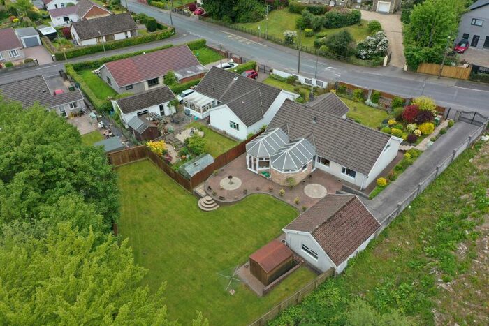 4 Bedroom Bungalow For Sale In Pentwyn Road, Trinant, Crumlin, Newport, NP11