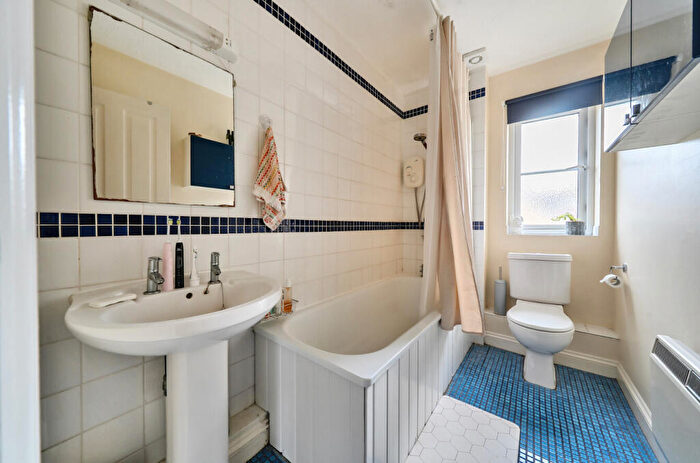 2 Bedroom Semi-Detached House For Sale In Demesne Furze, Headington, Oxford, OX3