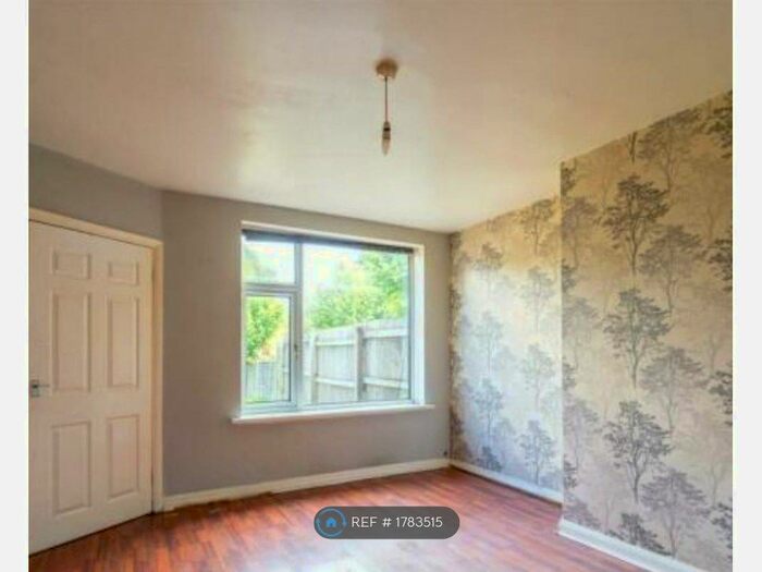 4 Bedroom Terraced House To Rent In Barnes Hill, Birmingham, B29