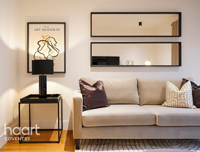 2 Bedroom Apartment For Sale In Mansion House, Birmingham, B16