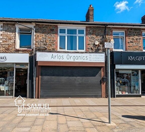 3 Bedroom Flat For Sale In Bethcar Street, Ebbw Vale, Blaenau Gwent, NP23