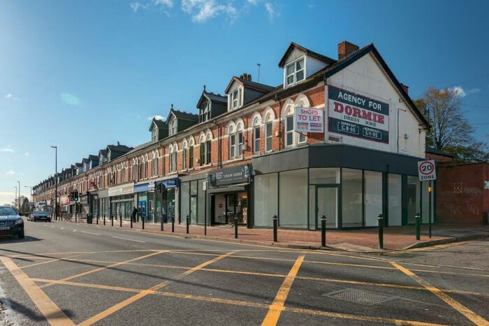 Apartment To Rent In Bearwood Parade, Bearwood, Birmingham, B66