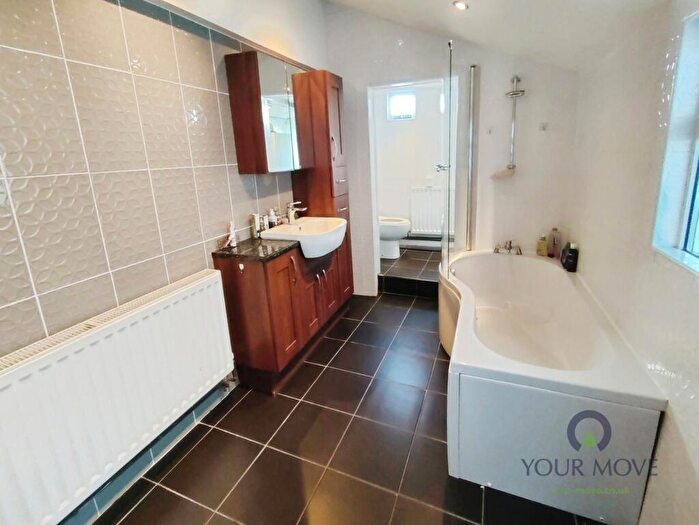 2 Bedroom Terraced House For Sale In Ordnance Street, Chatham, Kent, ME4