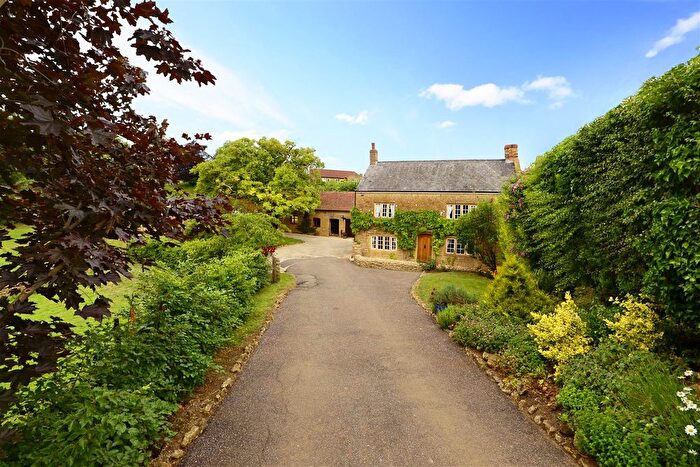 5 Bedroom Detached House To Rent In Powerstock, Bridport, Dorset, DT6