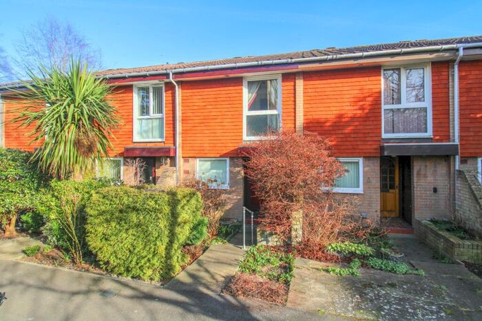 3 Bedroom Terraced House To Rent In Coverdale Gardens, Park Hill, East Croydon, CR0