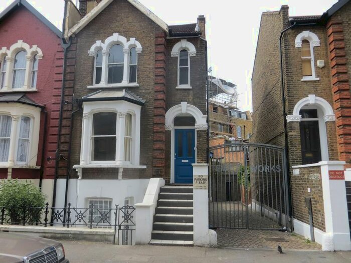 1 Bedroom Flat To Rent In Brett Road, London E8