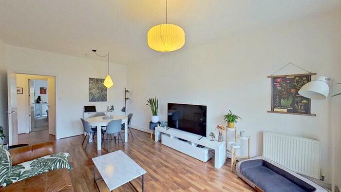 3 Bedroom Flat To Rent In Hopetoun Crescent, Edinburgh, EH7