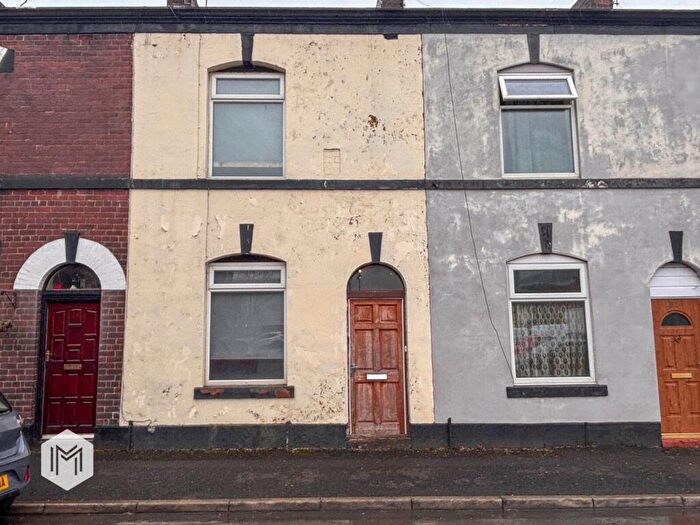 2 Bedroom Terraced House For Sale In York Street, Bury, BL9