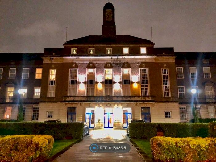 2 Bedroom Flat To Rent In Longbridge Road, Dagenham, RM8