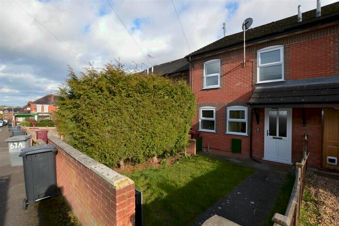 1 Bedroom Semi-Detached House To Rent In Shaftesbury Road, Reading RG30
