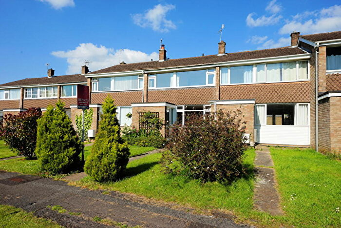 3 Bedroom End Of Terrace House To Rent In An Established Setting In Backwell, North Somerset, BS48