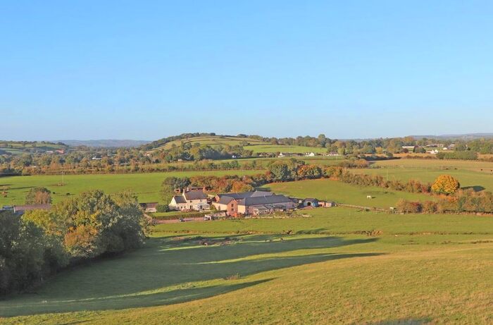 4 Bedroom Detached House To Rent In Westcott, Cullompton, EX15